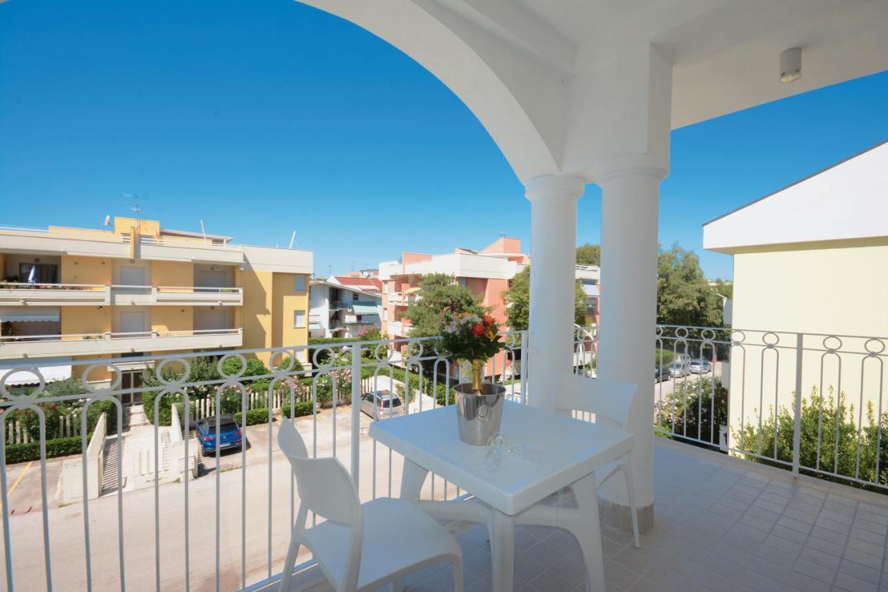 Residence Hotel Alba Palace Alba Adriatica Exterior photo
